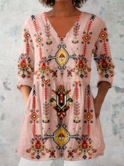 Women's Pellis Geometric Pattern V-neck Top