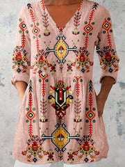 Women's Pellis Geometric Pattern V-neck Top
