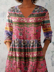 Women's Pellis Pattern V-neck Top
