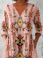 Women's Pellis Geometric Pattern   V-neck Top
